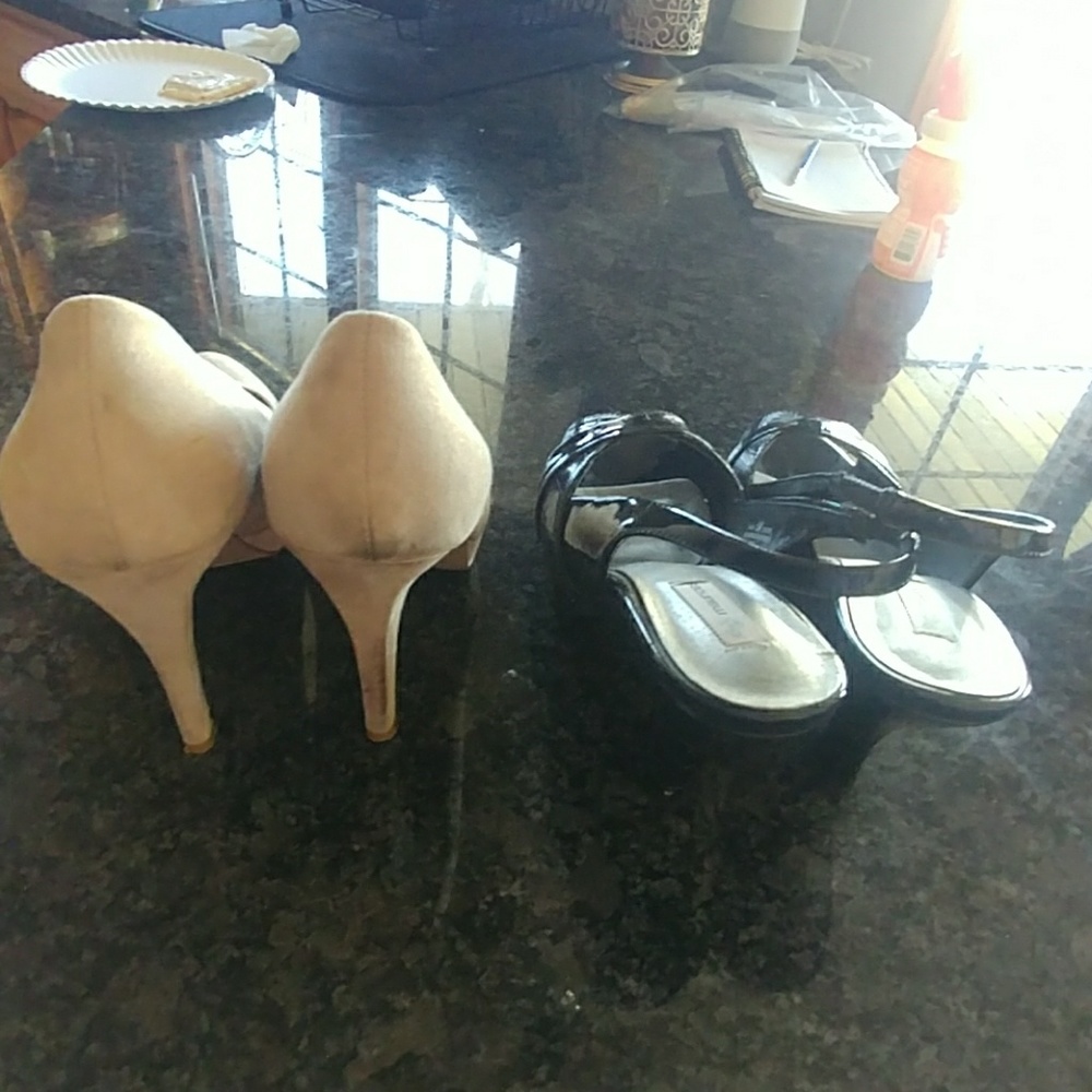 Shoes - Picture 3 of 3